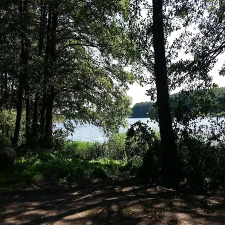 In Der Mecklenburger Seenplatte, Cleaning Included Buchholz (Mecklenburg-Vorpommern)