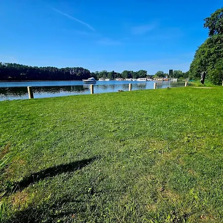 In Der Mecklenburger Seenplatte, Cleaning Included